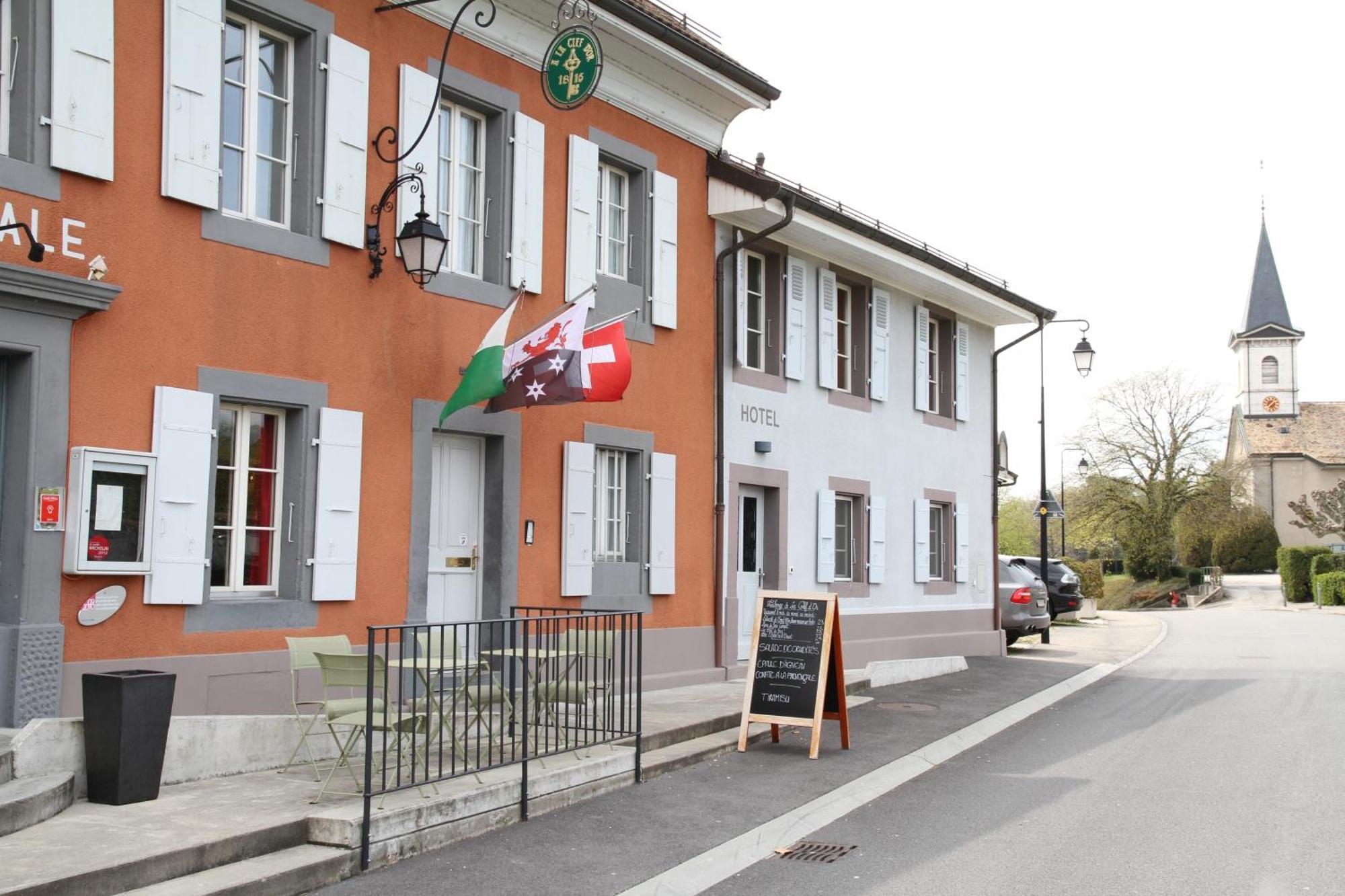 La Clef D'Or Auberge Communale Bursinel Exterior foto